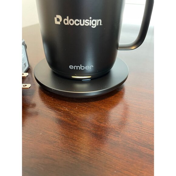 Ember Mug² Temperature Control Smart Mug 10 Oz Black With Charger - Picture 3 of 7